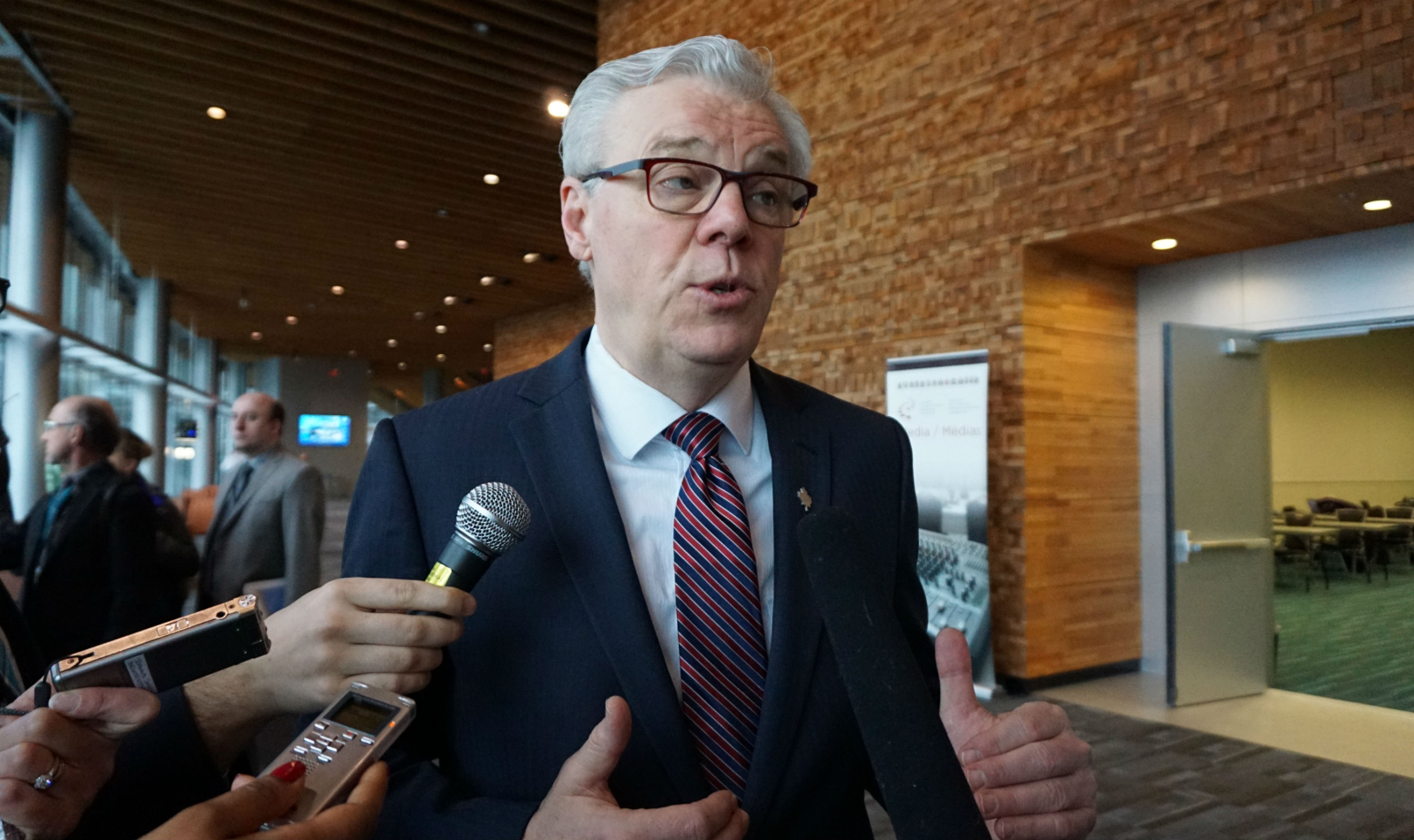 Manitoba, Premier Greg Selinger, carbon pricing, carbon tax, climate change, Vancouver, First Ministers'