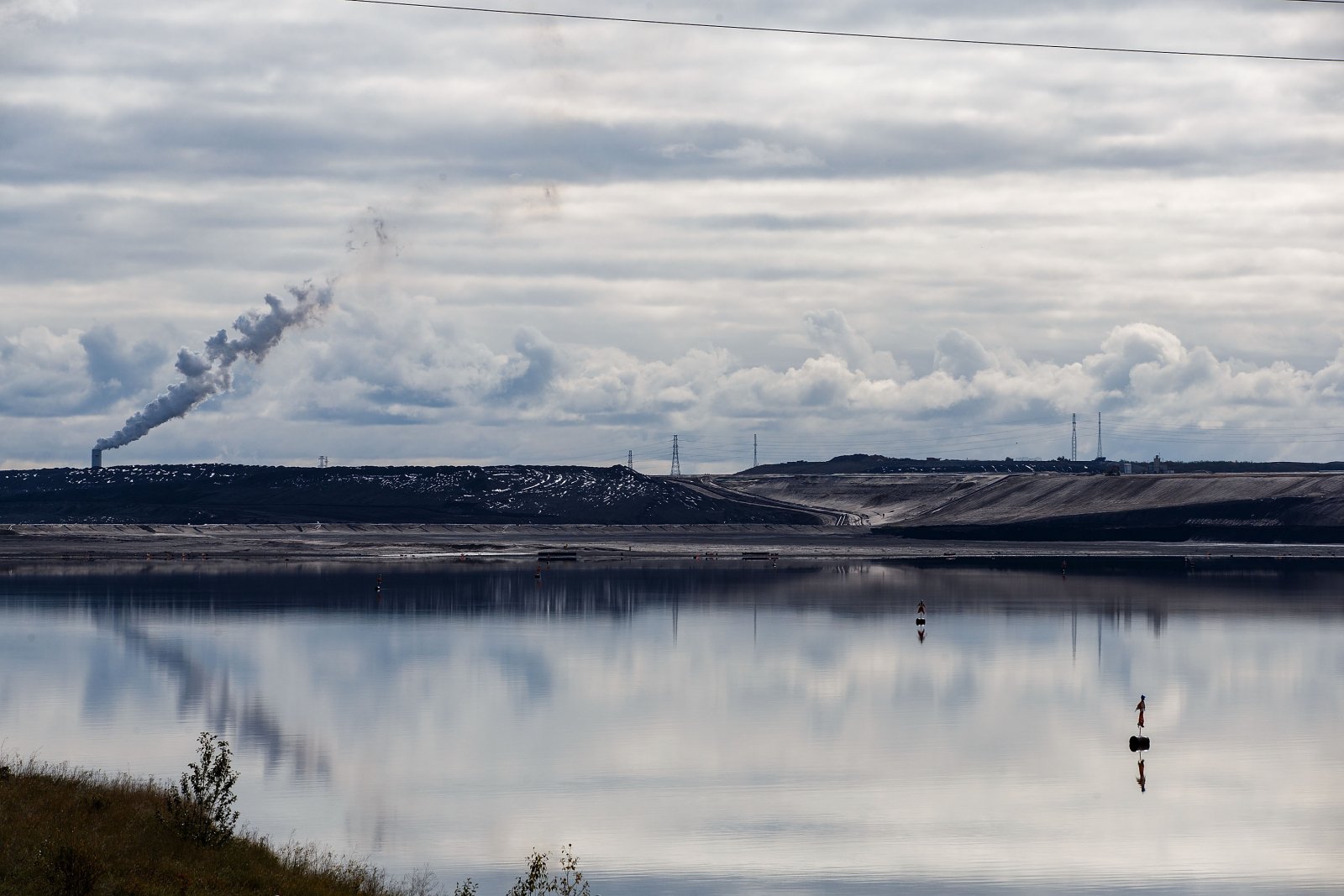 Suncor, tailings pond, Fort McMurray, Alberta, oilsands