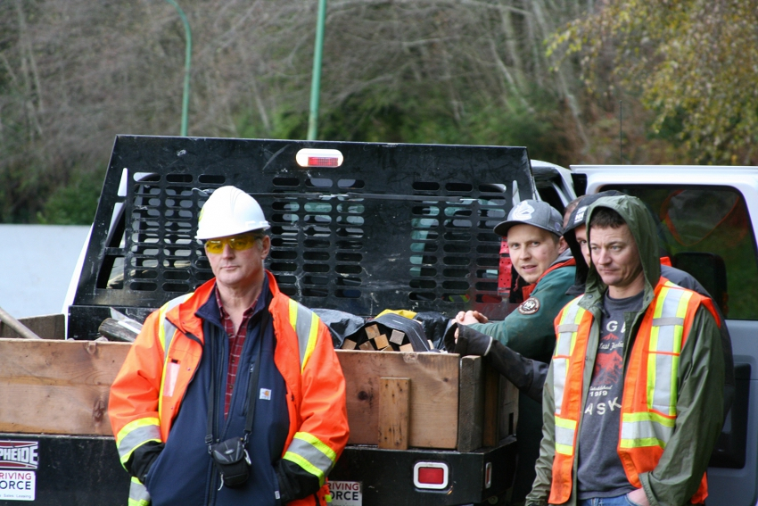 Encounters with the mysterious Kinder Morgan workers of Burnaby ...