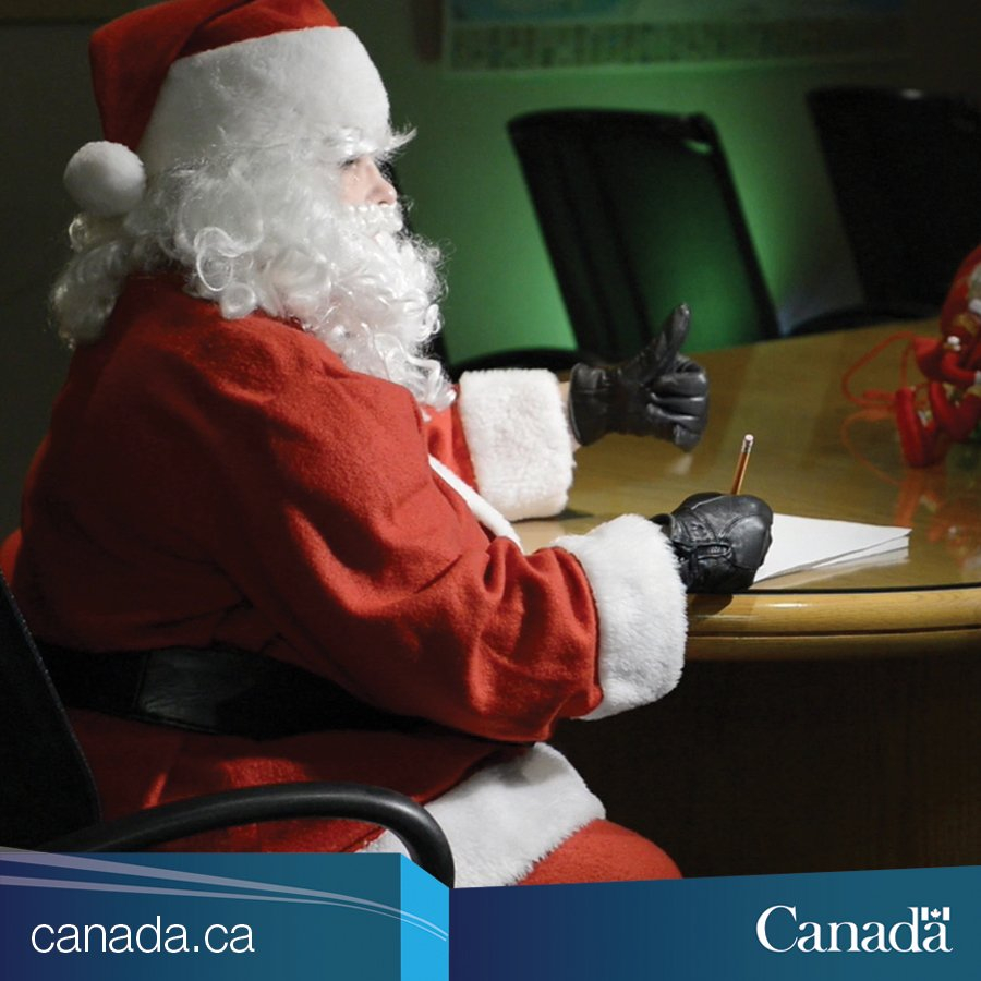 Santa Clause, Transport Canada, Marc Garneau