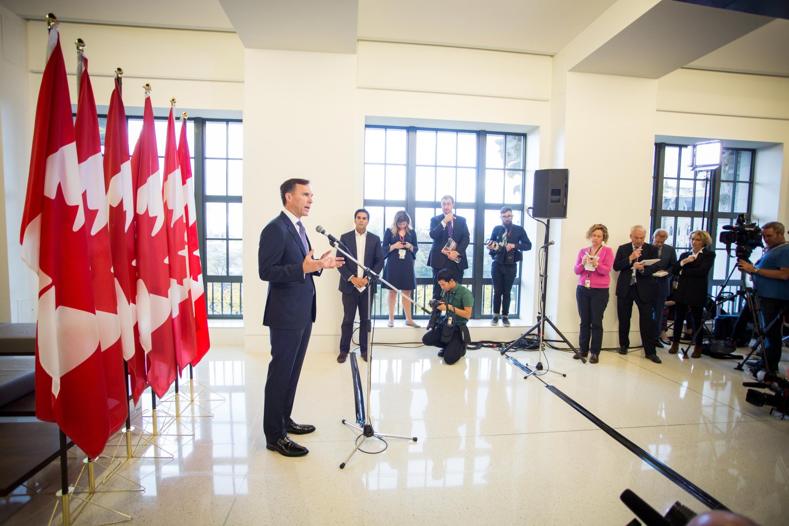 Finance Minister Bill Morneau discusses the Fall 2017 fiscal update with reporters in Ottawa