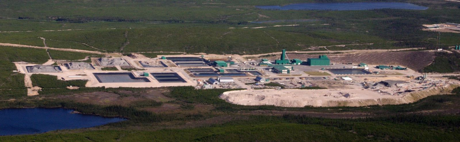 Are Canadian uranium workers still more likely to die from lung cancer?