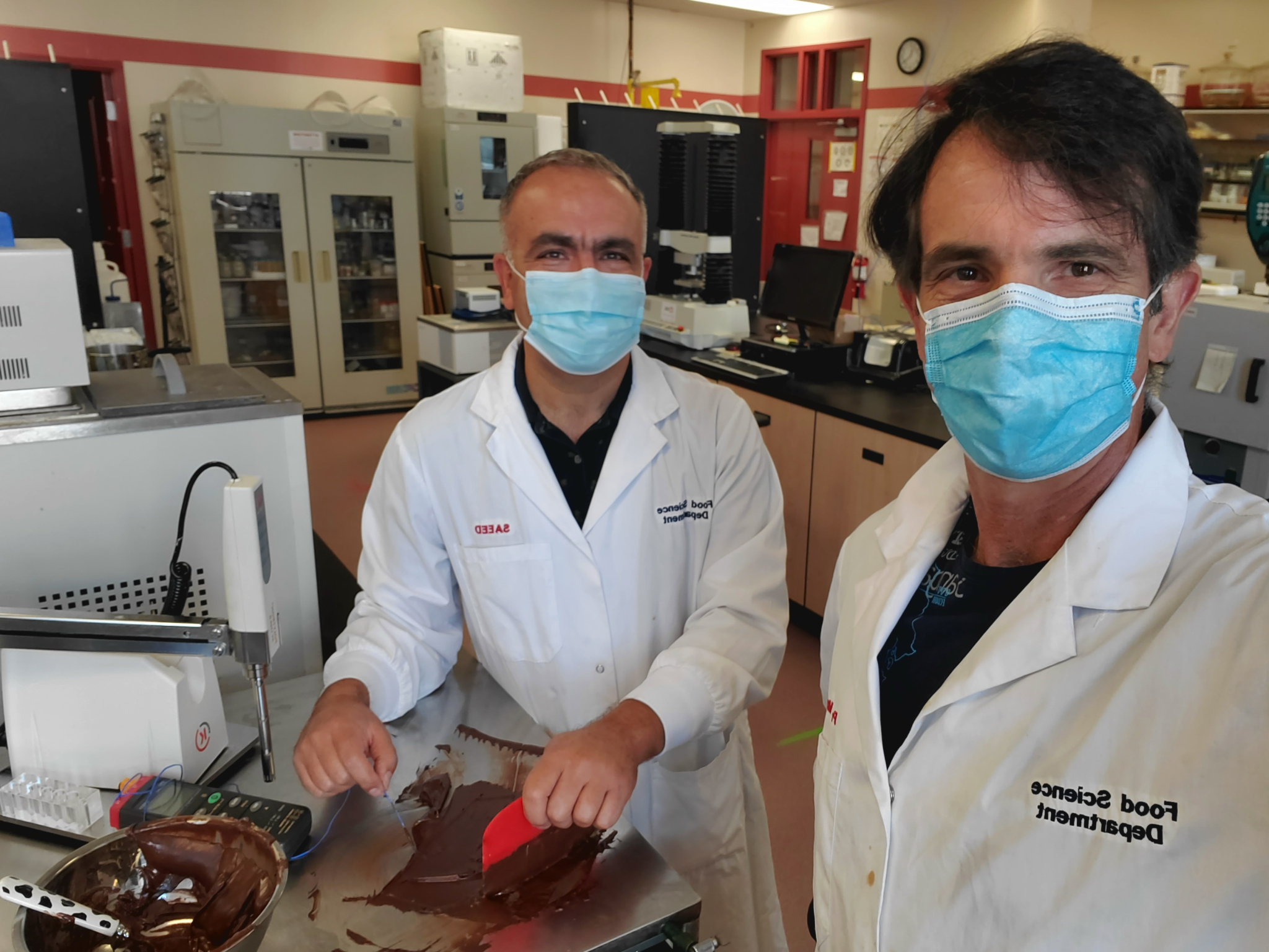 Good chocolate needs tempering — a team of Canadian scientists just found a  shortcut