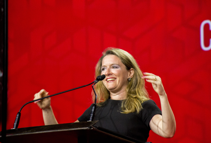 Katie Telford, Liberals, 2016, Winnipeg, convention, Justin Trudeau.