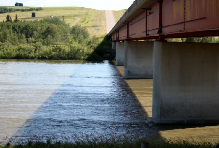 North Saskatchewan River, Battlefords Now, Husky Energy, oil spill