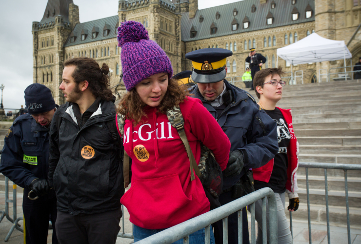 Climate 101, pipeline protest, Trans Mountain expansion, Keep it in the Ground, Parliament Hilll