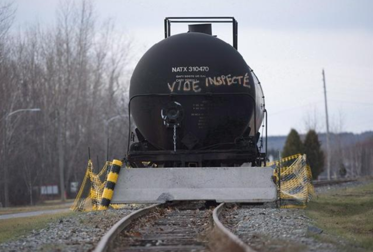 Oil train, lac megantic, quebec, oil by rail