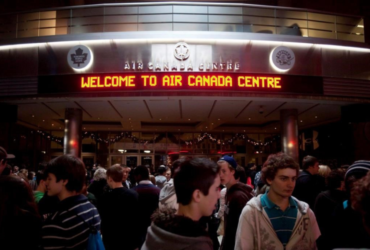 A crowd of people gathers inside the Air Canada Centre in Toronto on Wednesday, December 1, 2010.