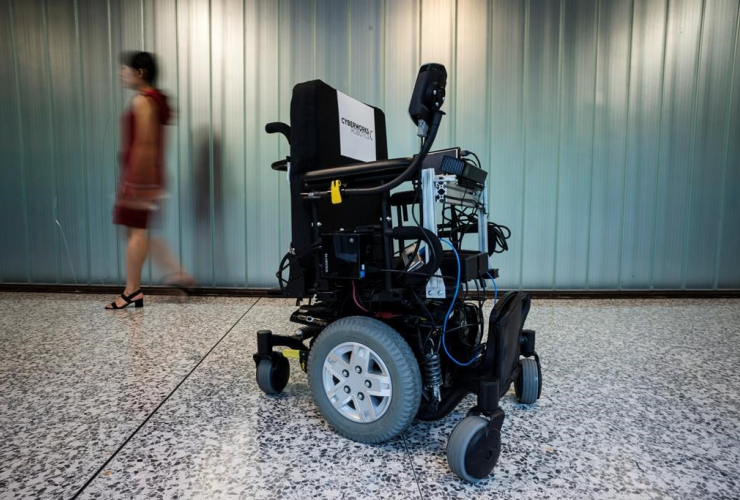 self-driving wheelchair, University of Toronto, Canadian researchers, robotics, Cyberworks Robotics