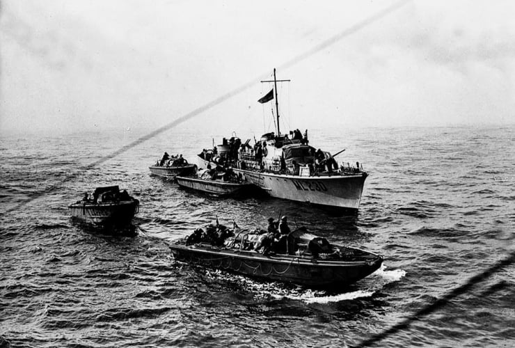 Personnel landing craft, motor torpedo boat, raid, Dieppe, France,