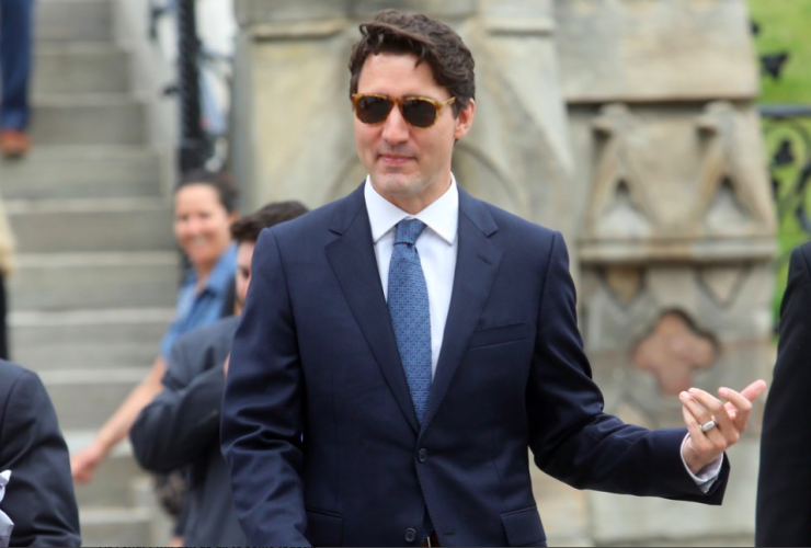 Justin Trudeau, Ottawa, news conference sun glasses