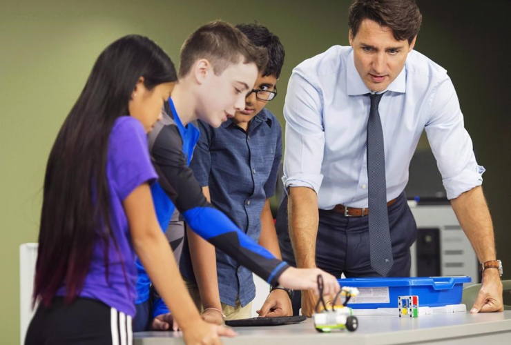 Prime Minister Justin Trudeau, students, high school, Kapuskasing,