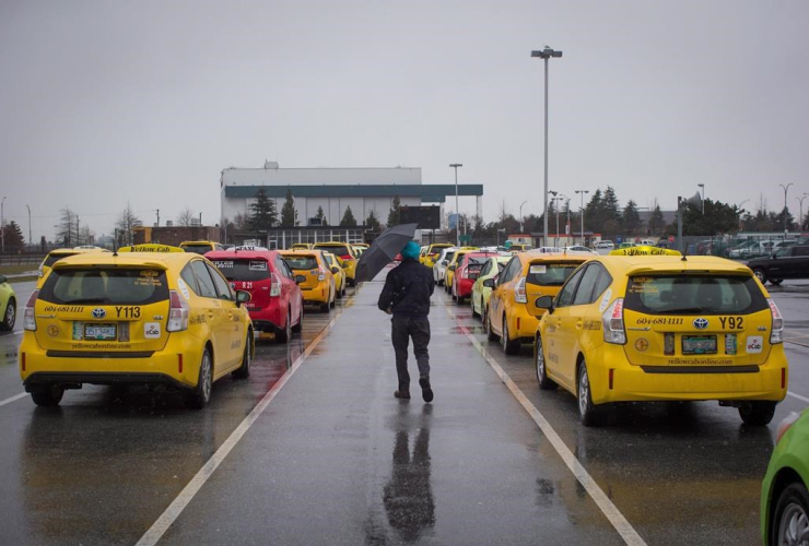 taxi driver, cabs, Vancouver International Airport, Richmond, 