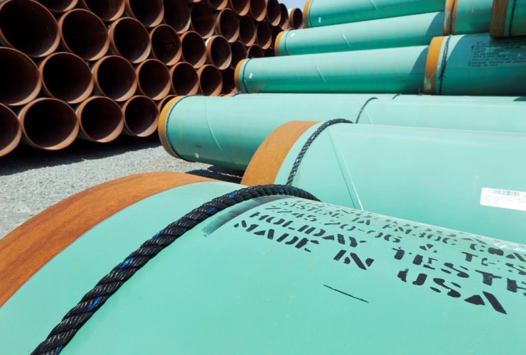 Pipes, Keystone XL pipeline, storage, Little Rock, 