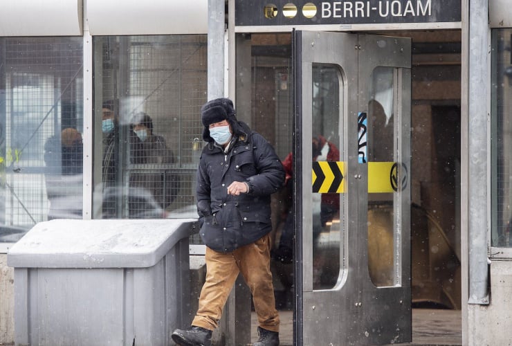 man, face mask, metro station, Montreal,